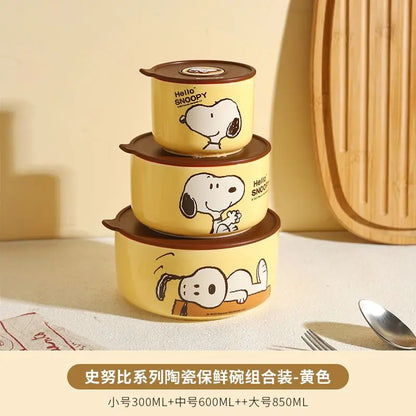 Snoopy animation peripheral cartoon safety bowl sealed ceramic box with lid can be microwaved and portable for office workers