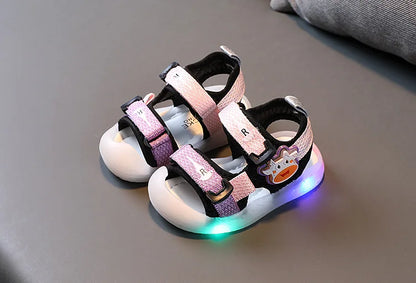 LED Kids Sandals Boys Girls 2023 Summer New Children Cartoon Luminous Light Up Baby Shoes Fashion Sport Soft Bottom Beach Shoes
